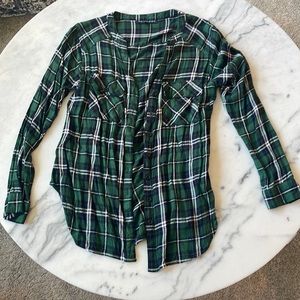 Saks Fifth Avenue Plaid Button Down Shirt - Size Small